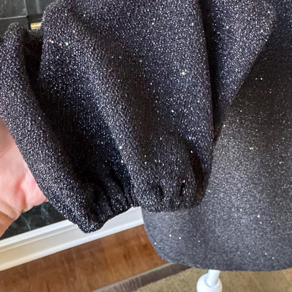 Nouvida Women’s- Sz L - Black Sweater W/Subtle Sparkle - Picture 6 of 12